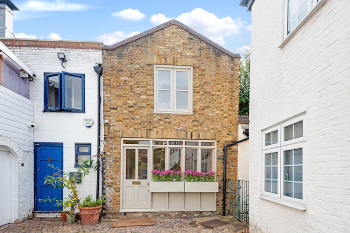 Maryon Mews, Hampstead Heath NW3